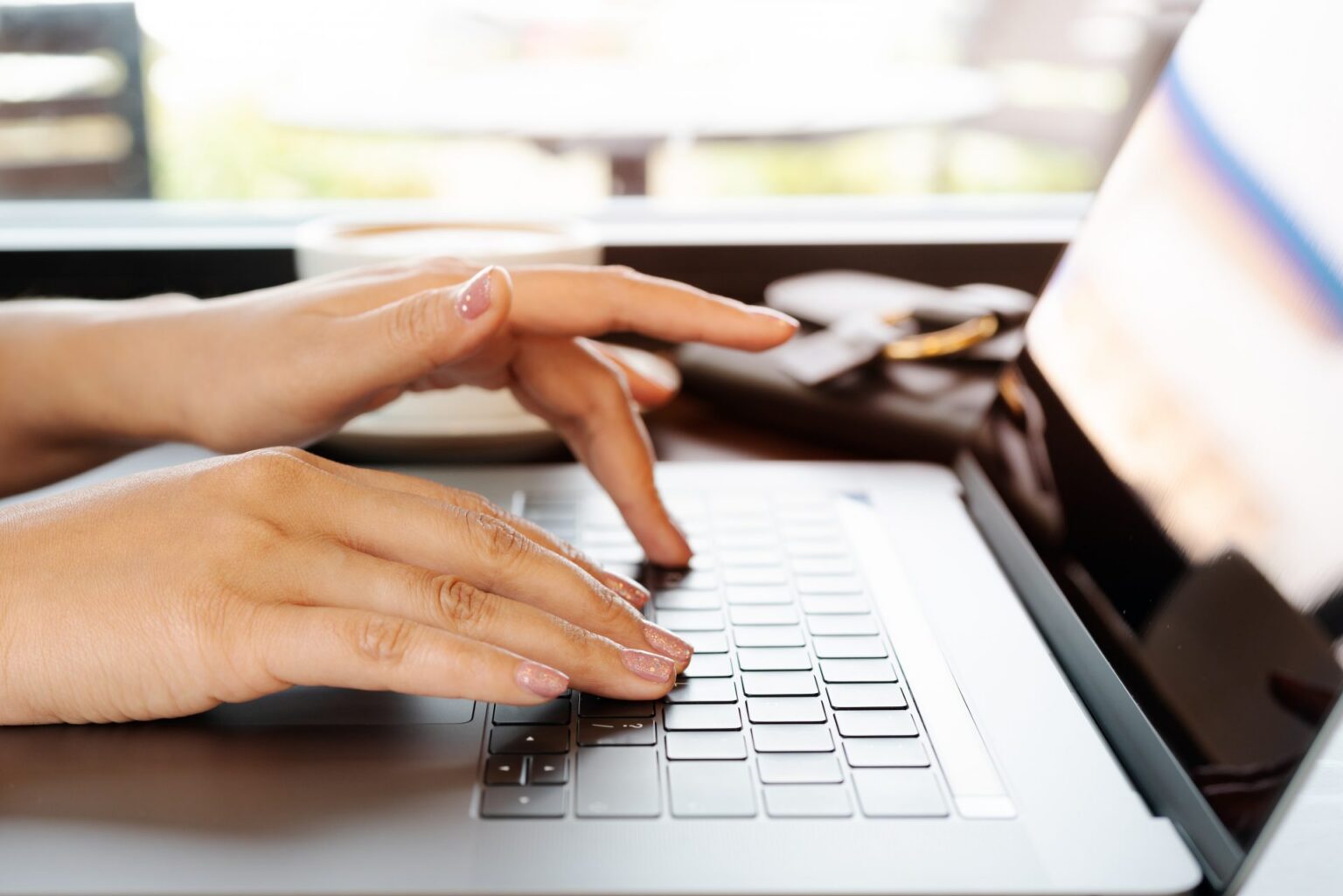 Artigos otimizados com SEO para maior alcance